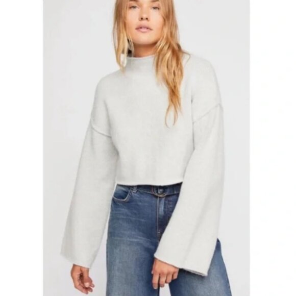 Free People Lost in a Forest Cropped Bell Sleeve Sweater Size Medium - Picture 1 of 11